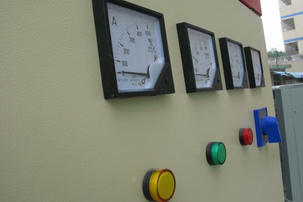 肇东配电柜-3683讲讲配电柜注意事项